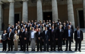 ÏéêïãåíåéáêÞ öùôïãñáößá ôçò íÝáò êõâÝñíçóçò ôçí ÐáñáóêåõÞ 25 Óåðôåìâñßïõ 2015. (EUROKINISSI/ÔÁÔÉÁÍÁ ÌÐÏËÁÑÇ)